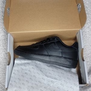 Low top air force 1's girls 12c